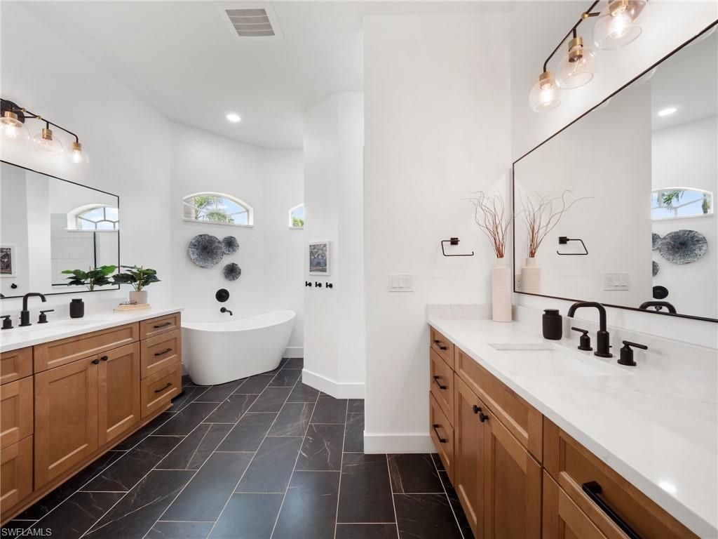 8990 Timber Run Ct, Fort Myers, FL 33908 Photo
