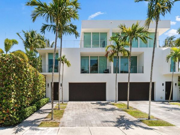 243 Venetian Drive, Delray Beach, FL 33483