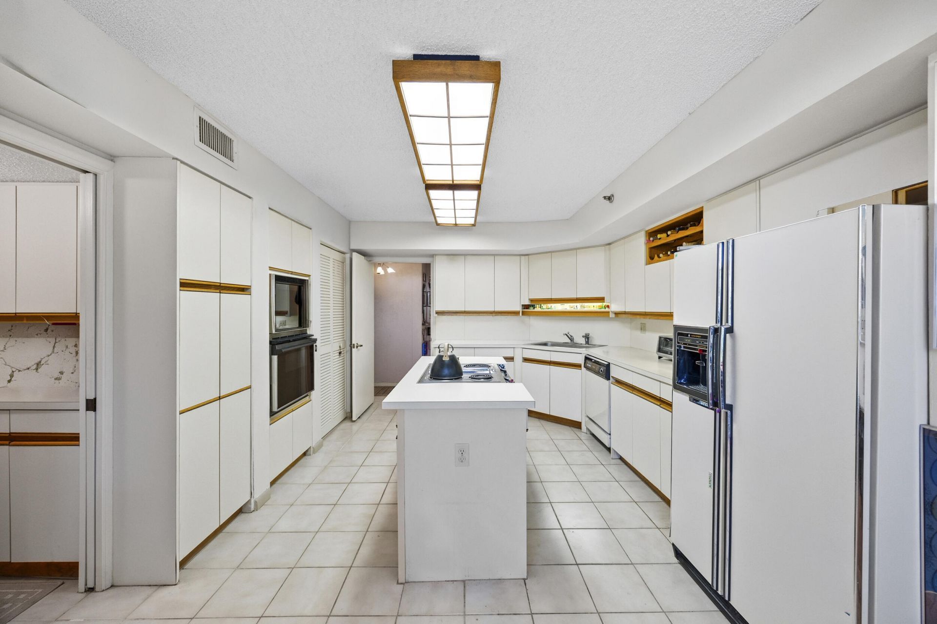 7209 Promenade Drive, Unit 101, Boca Raton, FL 33433 Photo