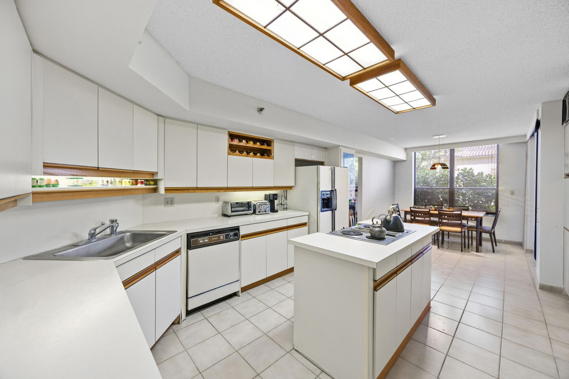 7209 Promenade Drive, Unit 101, Boca Raton, FL 33433 Photo