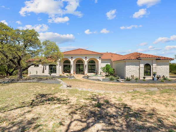3127 La Ventana PKWY, Driftwood, TX 78619