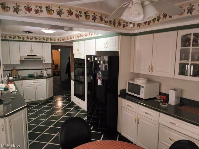 16026 Cleviden Road, East Cleveland, OH 44112 Photo 6