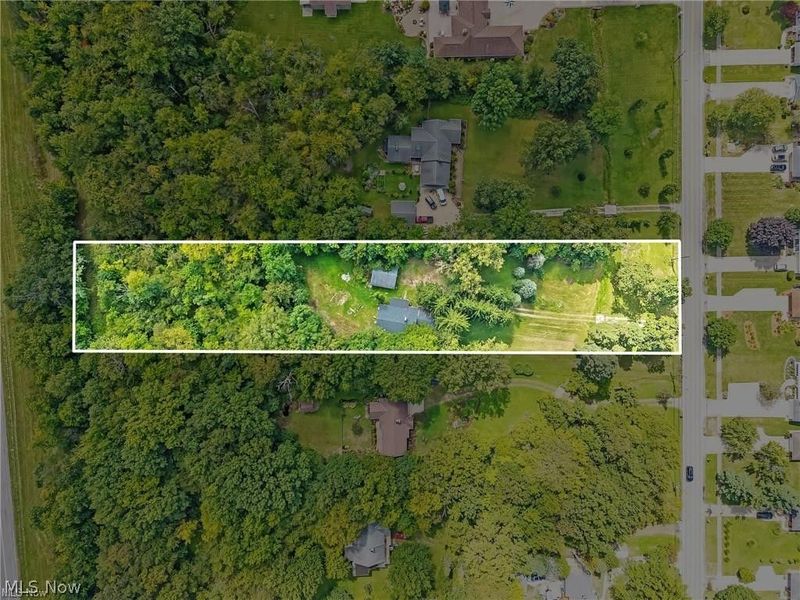 18229 Howe Road, Strongsville, OH 44136 Photo 3