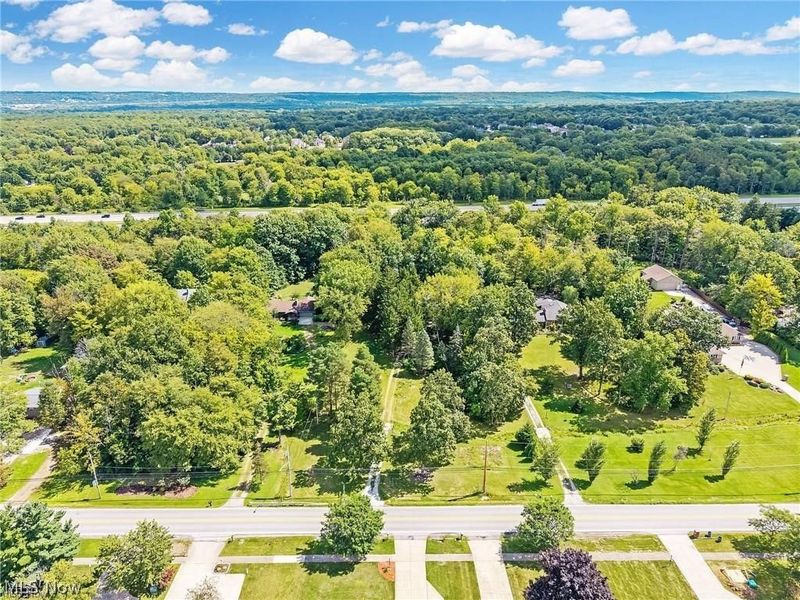 18229 Howe Road, Strongsville, OH 44136 Photo 9