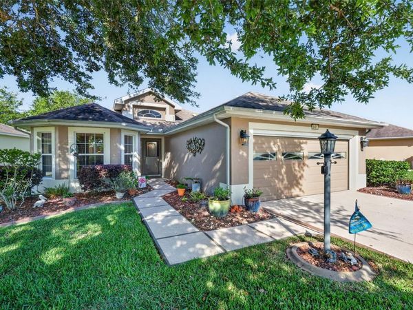 5401 AURORA DRIVE , LEESBURG, FL 34748