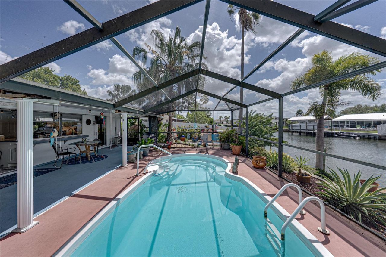 906 Sago Palm Way, Apollo Beach, FL 33572 Photo