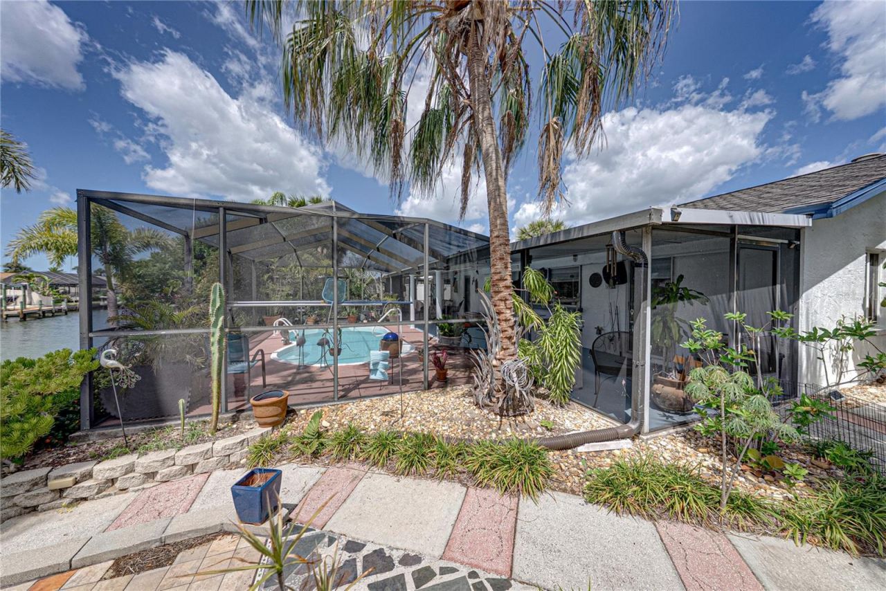 906 Sago Palm Way, Apollo Beach, FL 33572 Photo