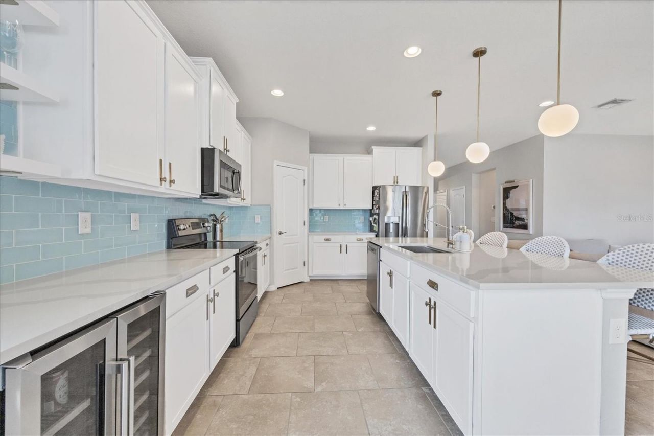 5333 Charlie Brown Lane, Sarasota, FL 34233 Photo