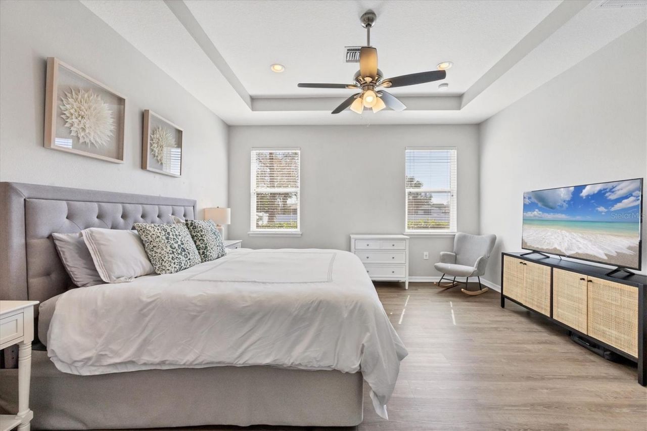 5333 Charlie Brown Lane, Sarasota, FL 34233 Photo