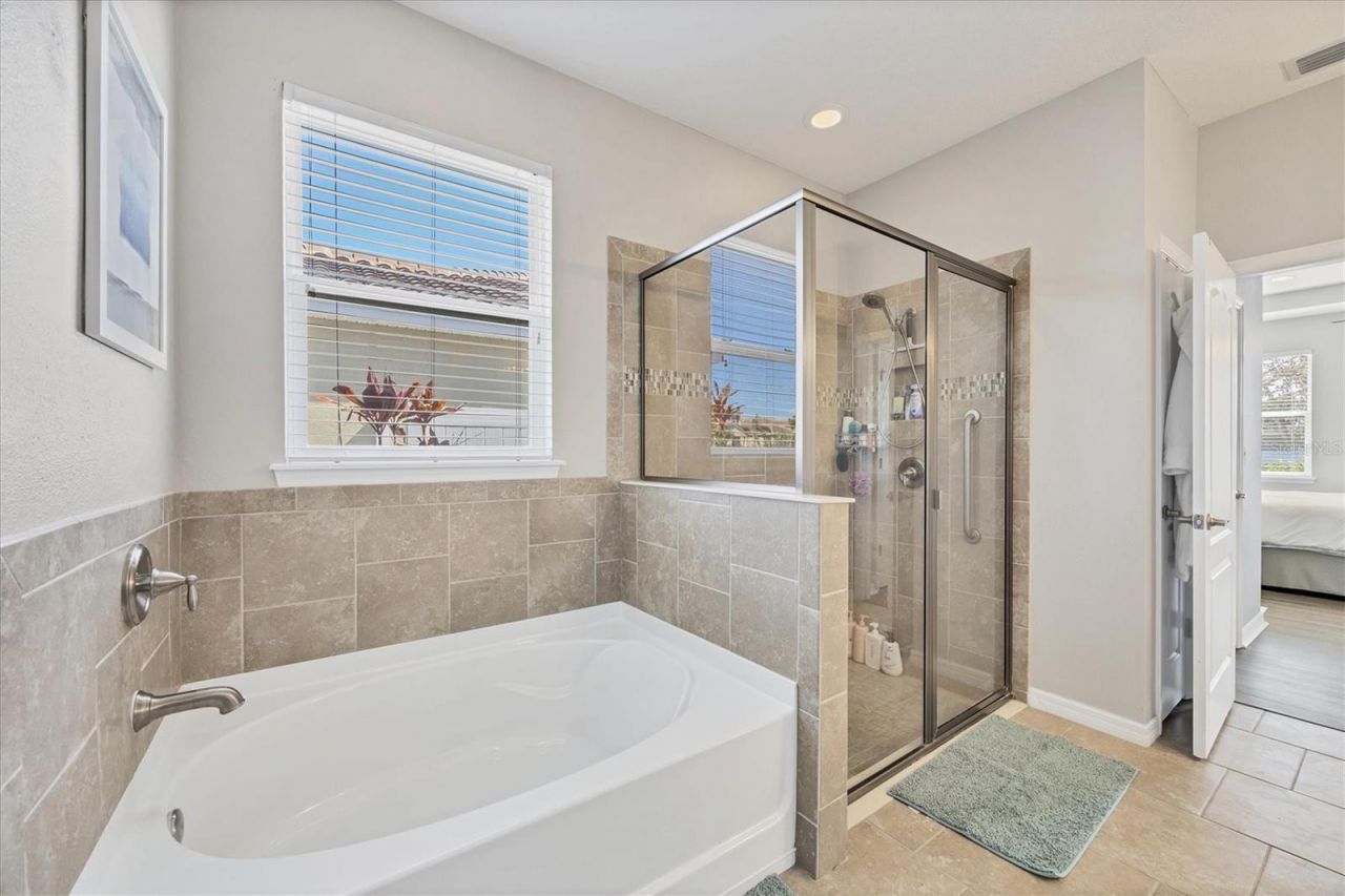 5333 Charlie Brown Lane, Sarasota, FL 34233 Photo