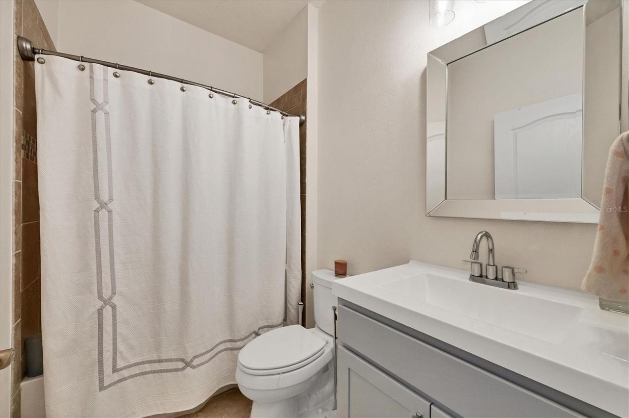 5333 Charlie Brown Lane, Sarasota, FL 34233 Photo