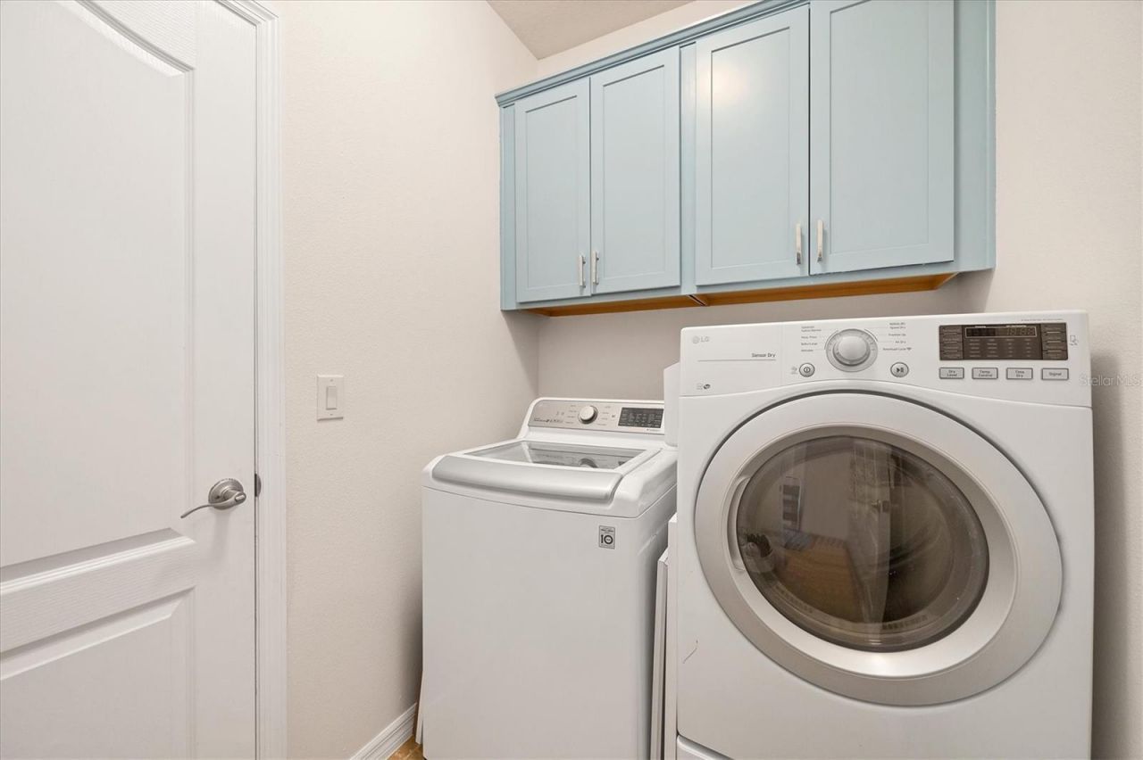 5333 Charlie Brown Lane, Sarasota, FL 34233 Photo
