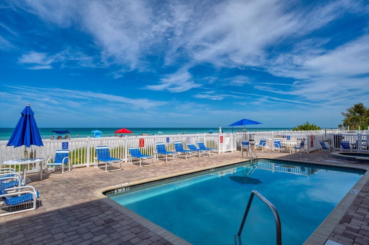 102 Gulf Boulevard, Unit 401, Indian Rocks Beach, FL 33785 Photo