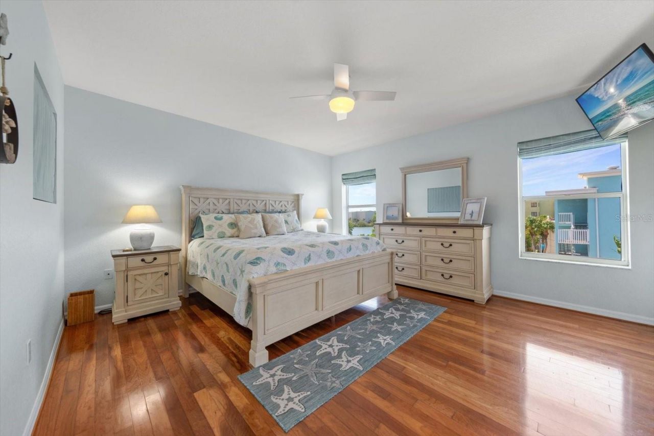 102 Gulf Boulevard, Unit 401, Indian Rocks Beach, FL 33785 Photo