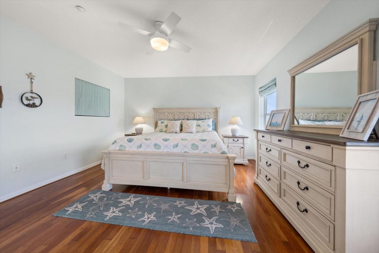 102 Gulf Boulevard, Unit 401, Indian Rocks Beach, FL 33785 Photo