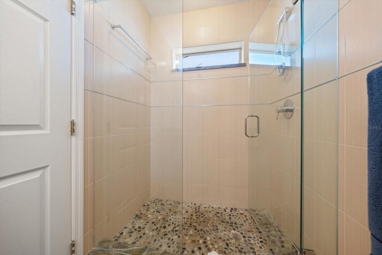 102 Gulf Boulevard, Unit 401, Indian Rocks Beach, FL 33785 Photo