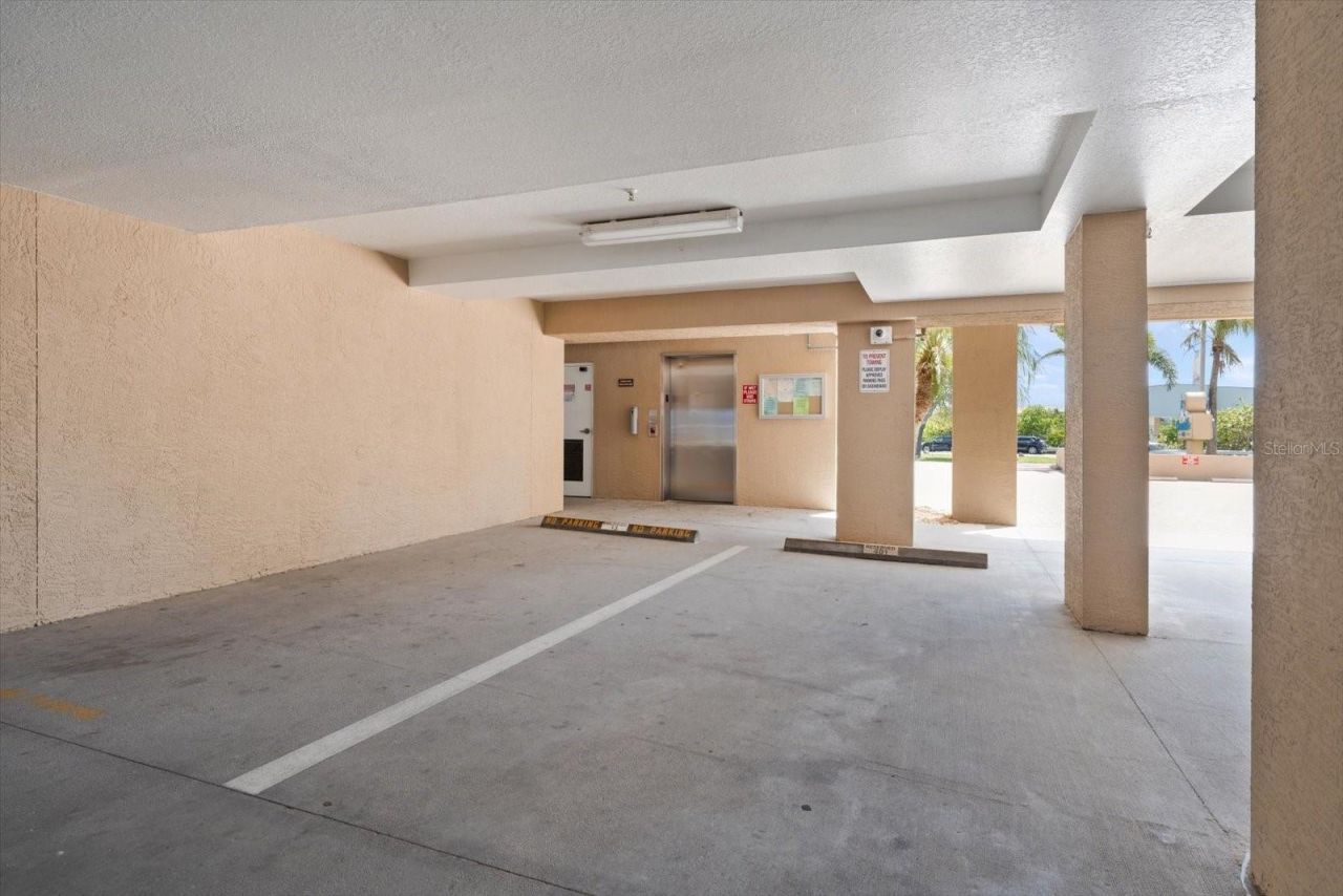 102 Gulf Boulevard, Unit 401, Indian Rocks Beach, FL 33785 Photo