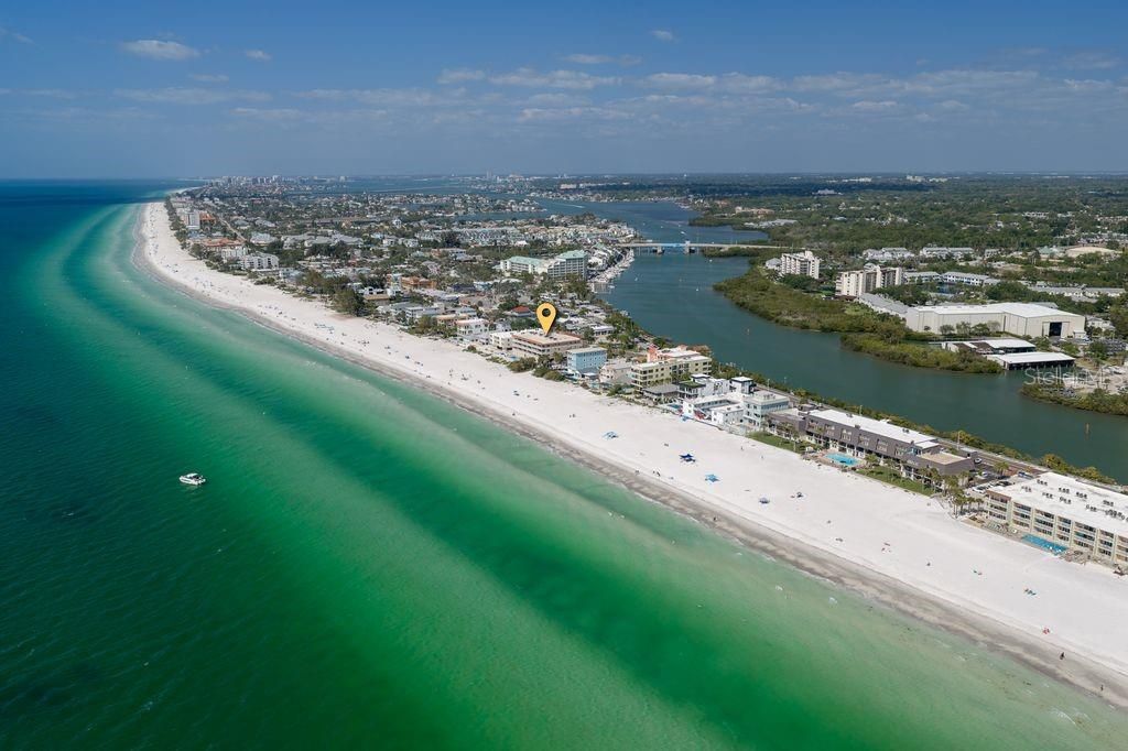 102 Gulf Boulevard, Unit 401, Indian Rocks Beach, FL 33785 Photo