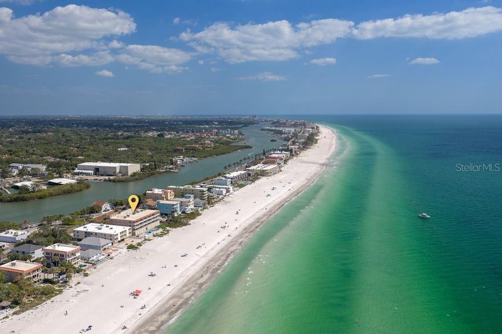 102 Gulf Boulevard, Unit 401, Indian Rocks Beach, FL 33785 Photo