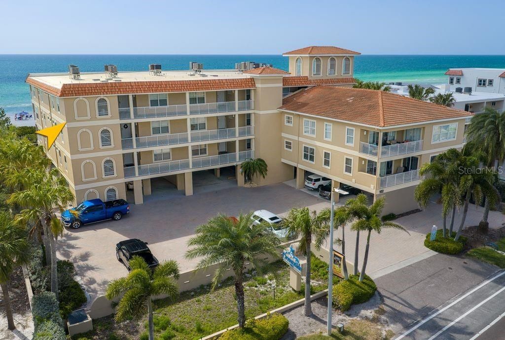 102 Gulf Boulevard, Unit 401, Indian Rocks Beach, FL 33785 Photo
