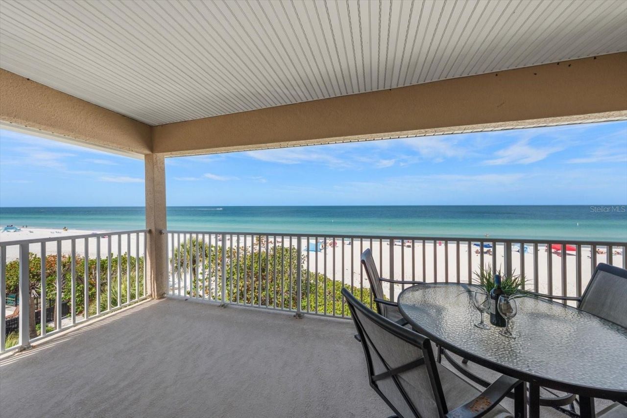 102 Gulf Boulevard, Unit 401, Indian Rocks Beach, FL 33785 Photo