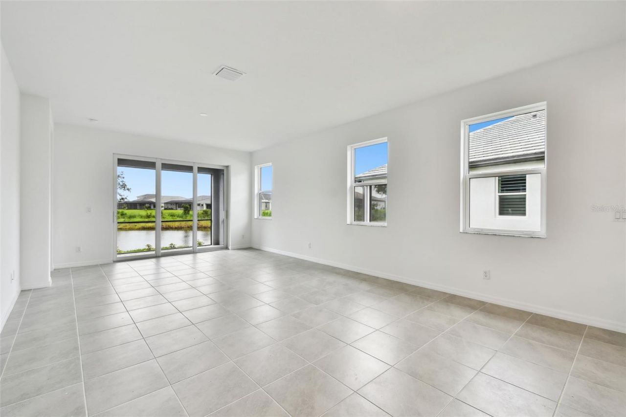 18185 Cherished Loop, Lakewood Ranch, FL 34211 Photo