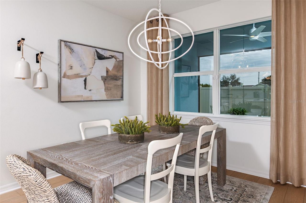 9809 Redwood Heights Loop, Thonotosassa, FL 33592 Photo