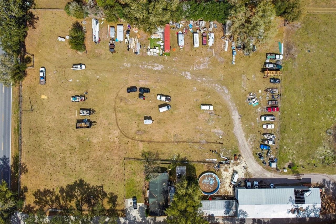 8302 Wire Road, Zephyrhills, FL 33540 Photo