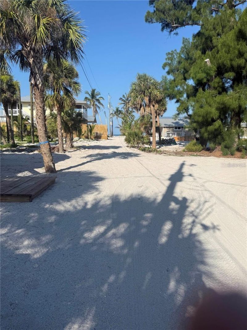8480 Little Gasparilla Island, Placida, FL 33946 Photo