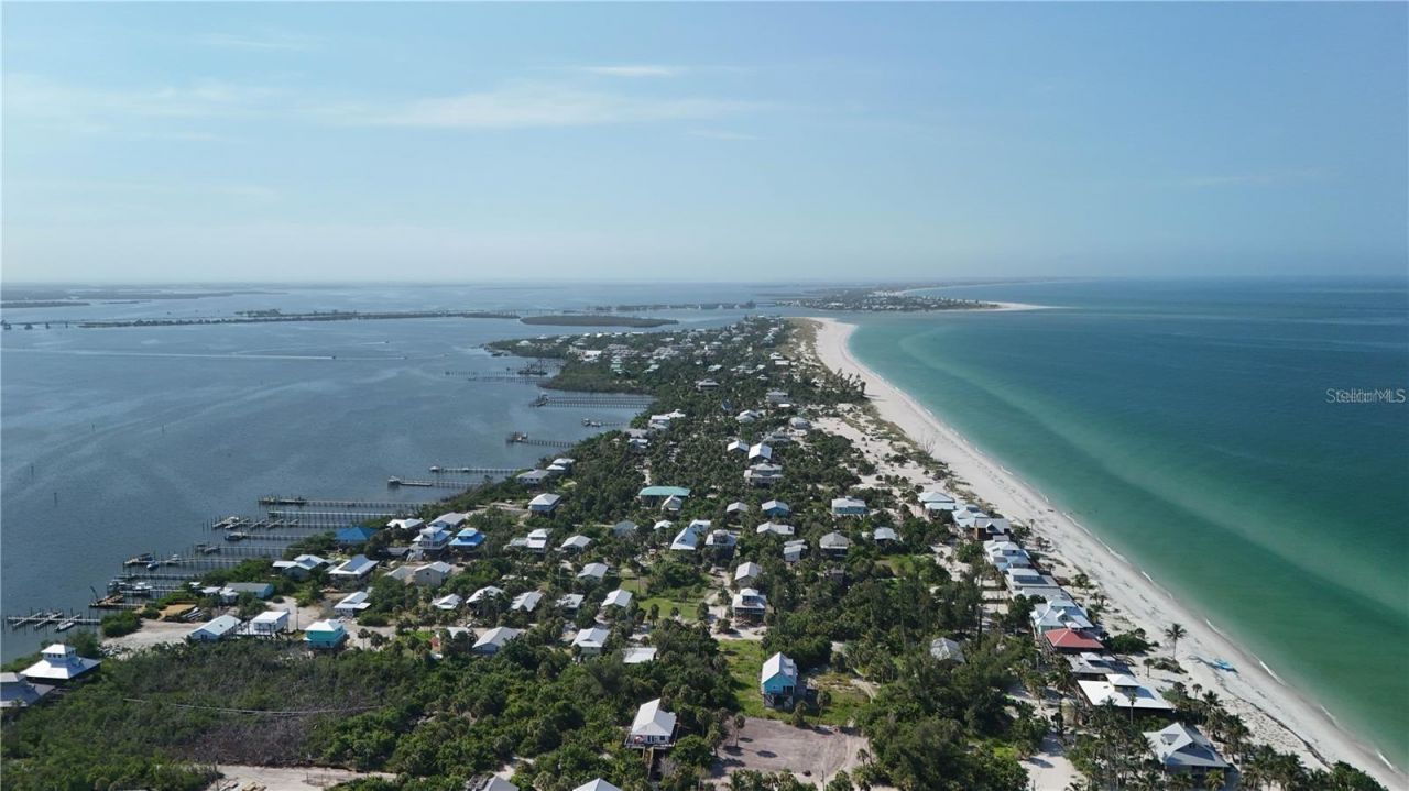 8480 Little Gasparilla Island, Placida, FL 33946 Photo