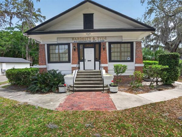 4004 ATLANTIC BOULEVARD , JACKSONVILLE, FL 32207