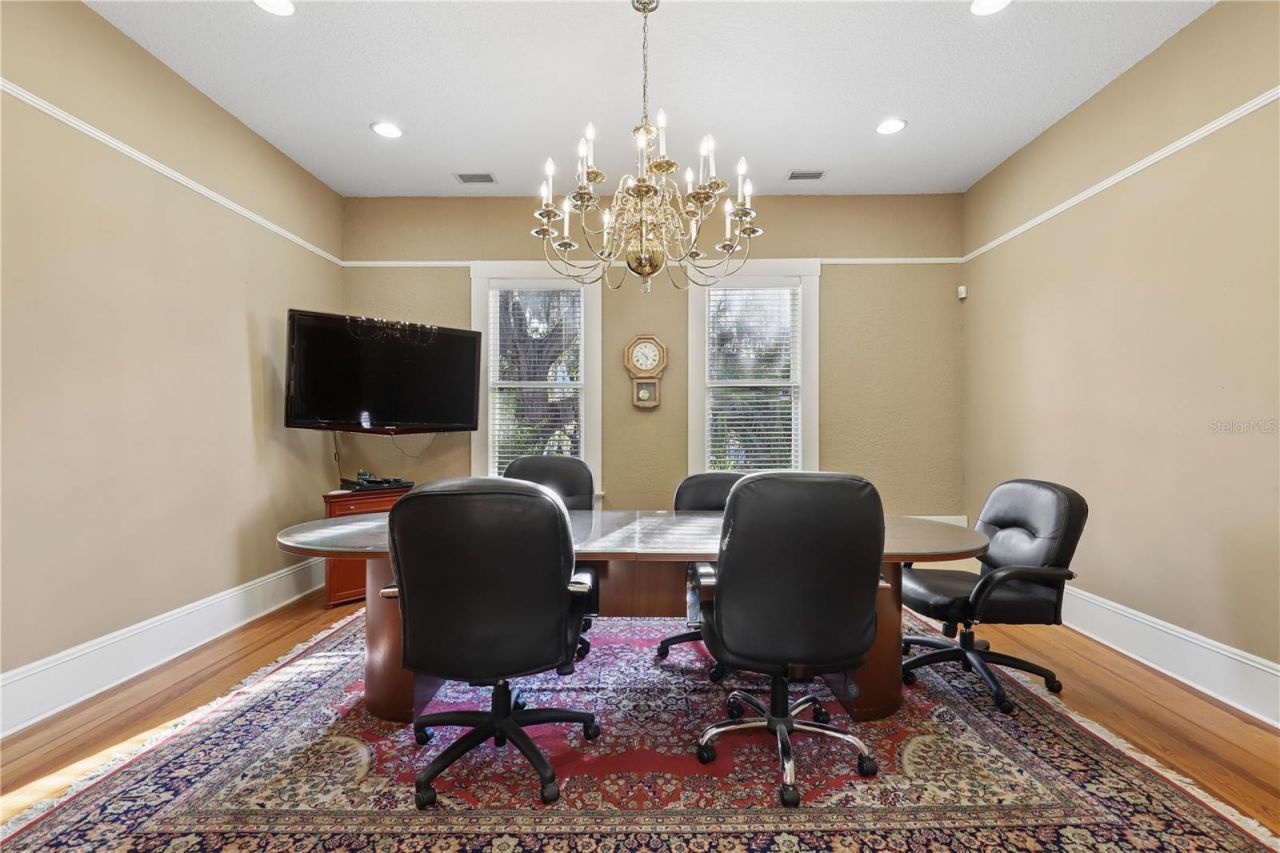 4004 Atlantic Boulevard, Jacksonville, FL 32207 Photo