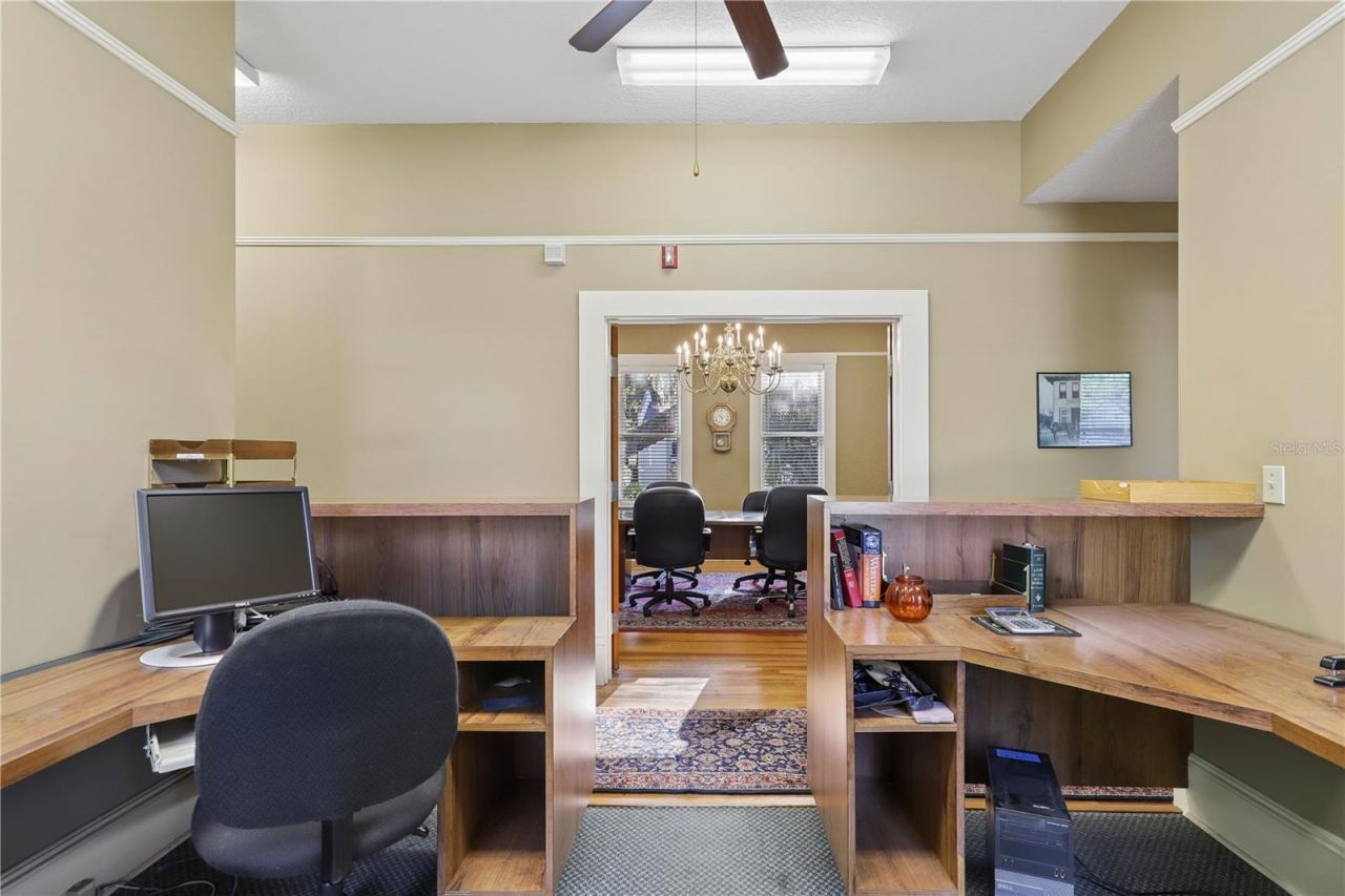 4004 Atlantic Boulevard, Jacksonville, FL 32207 Photo