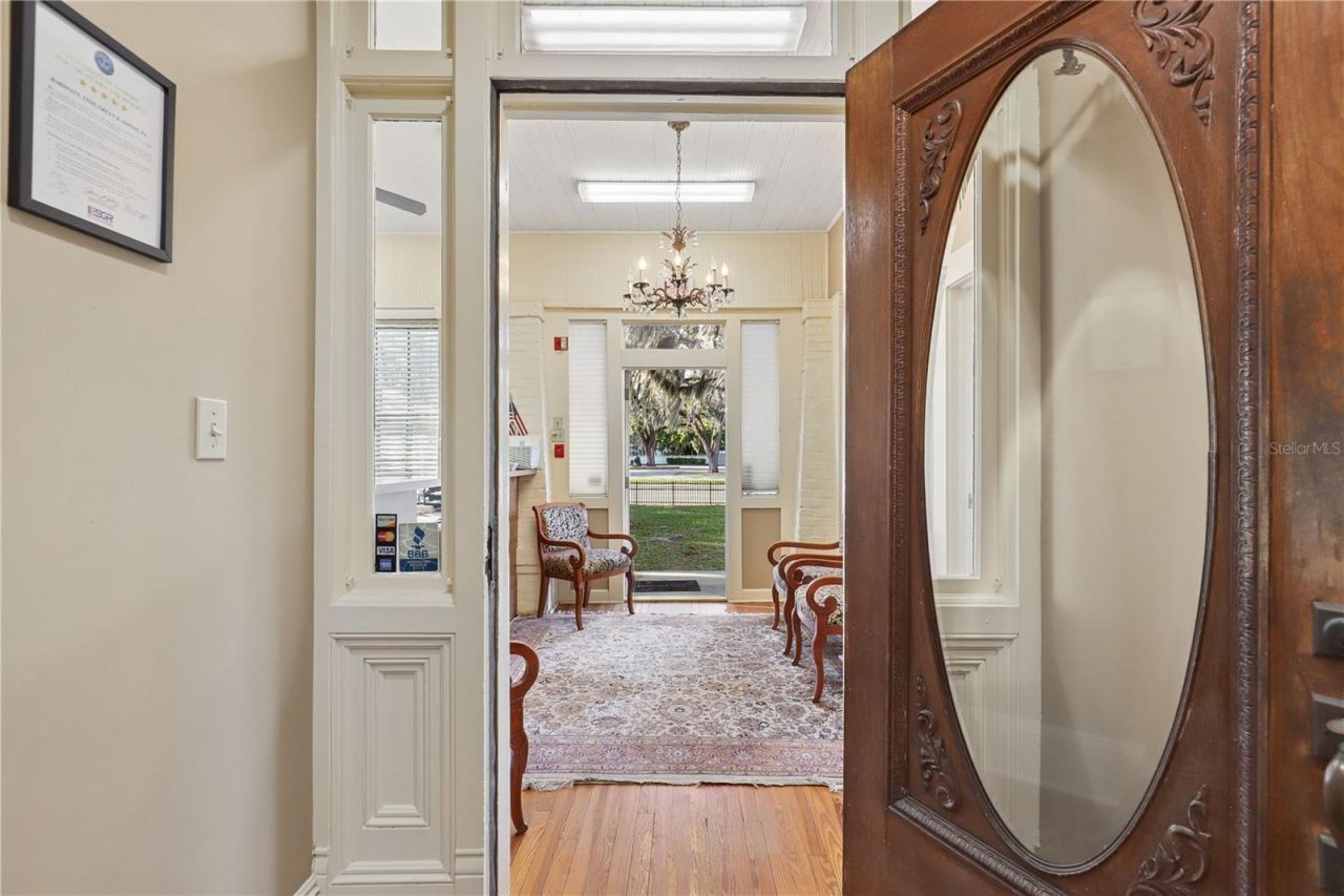 4004 Atlantic Boulevard, Jacksonville, FL 32207 Photo