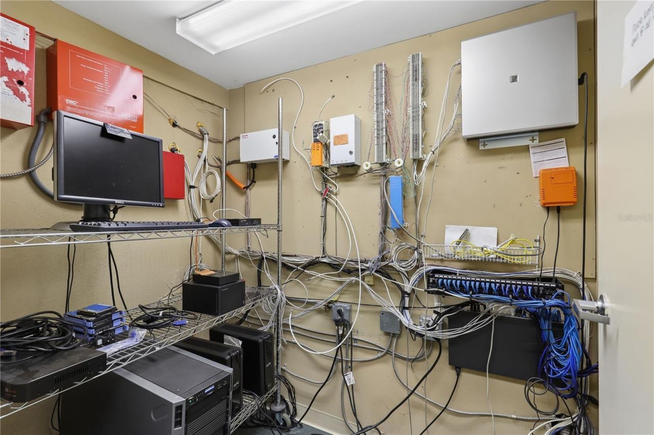 4004 Atlantic Boulevard, Jacksonville, FL 32207 Photo