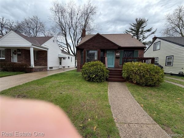 1078 Dover Road, Pontiac, MI 48341