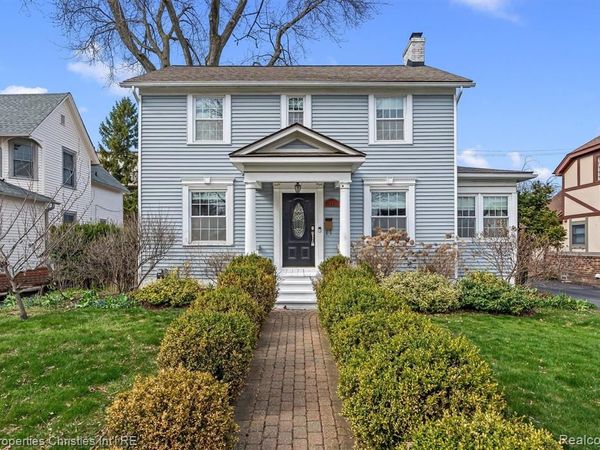 941 Forest Avenue, Birmingham, MI 48009