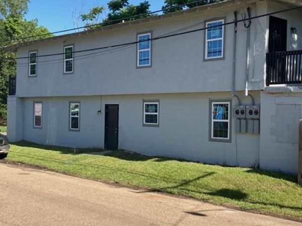 2389 Tennessee St, Baton Rouge, LA 70802