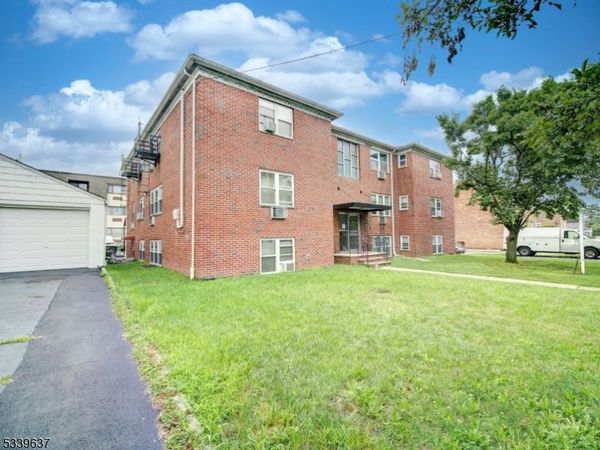 148 Newark Unit 3, Belleville, NJ 07109