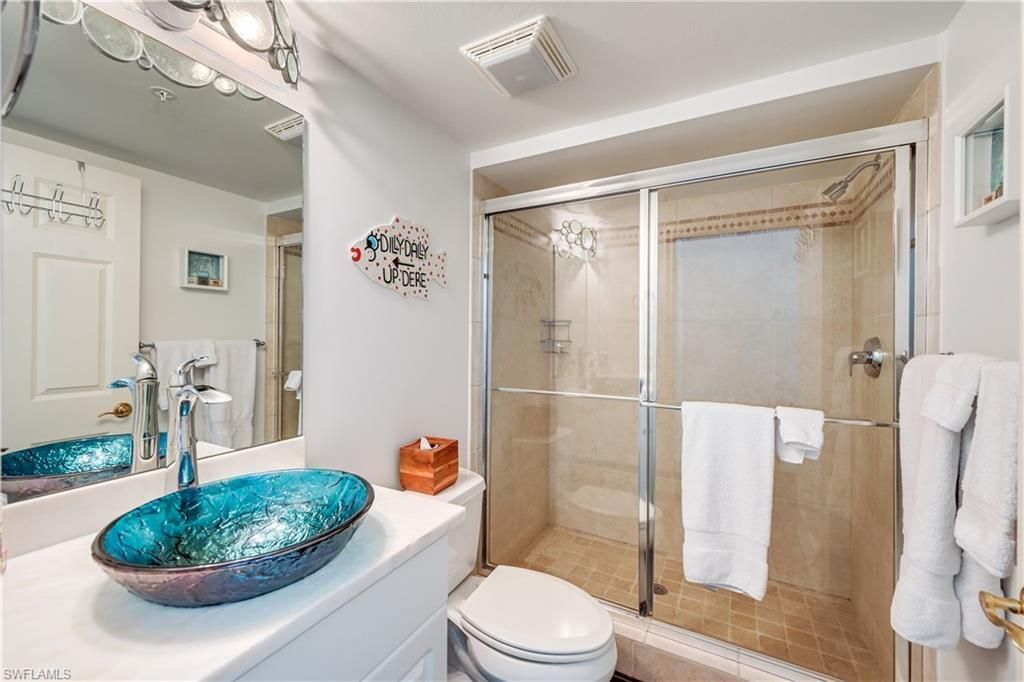 705 10th St S, Unit 301, Naples, FL 34102 Photo