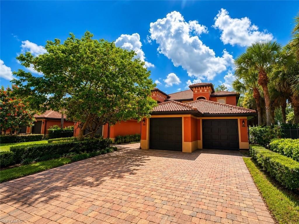 10020 Heather Ln, Unit 9-904, Naples, FL 34119 Photo