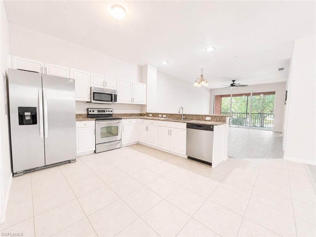 10020 Heather Ln, Unit 9-904, Naples, FL 34119 Photo