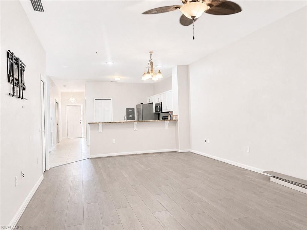 10020 Heather Ln, Unit 9-904, Naples, FL 34119 Photo
