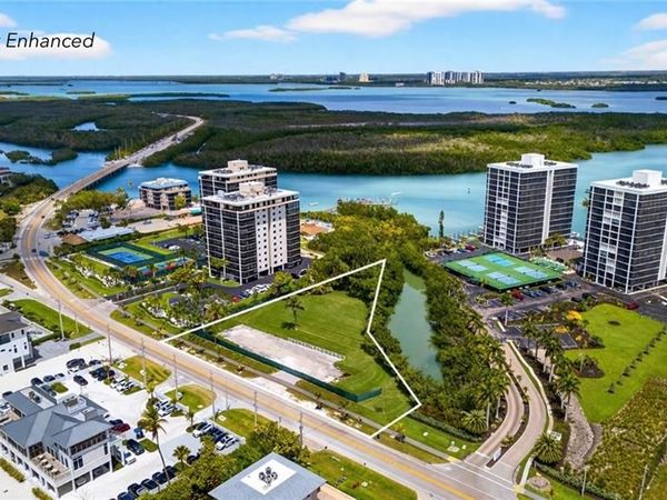 26201 Hickory BLVD, BONITA SPRINGS, FL 34134