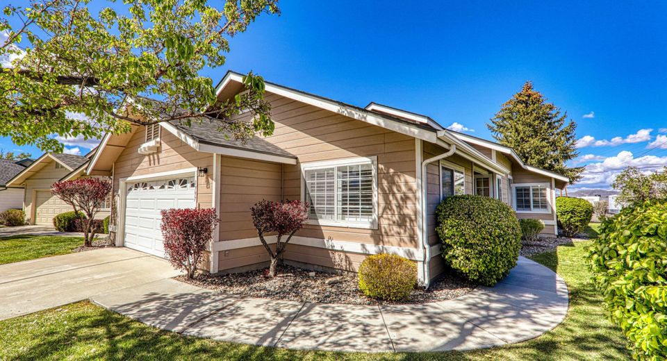 1797 Linden Court, Minden, NV 89423 Photo