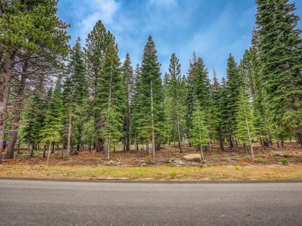 9270 Brae Road, Truckee, CA 96161