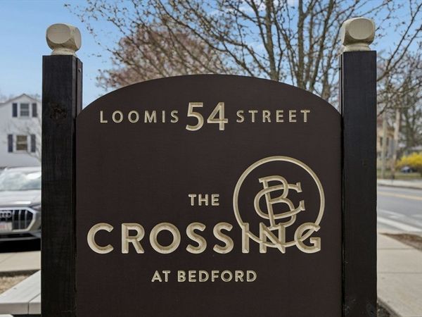 54 Loomis Street, Unit 1203, Bedford, MA 01730
