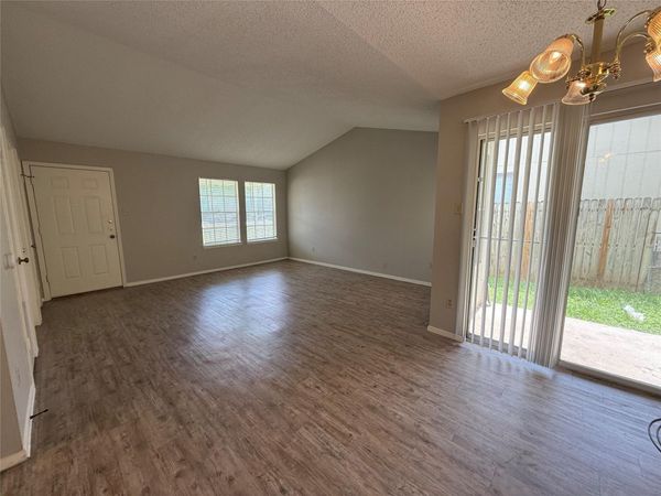 510 Willowbend CV, Round Rock, TX 78664
