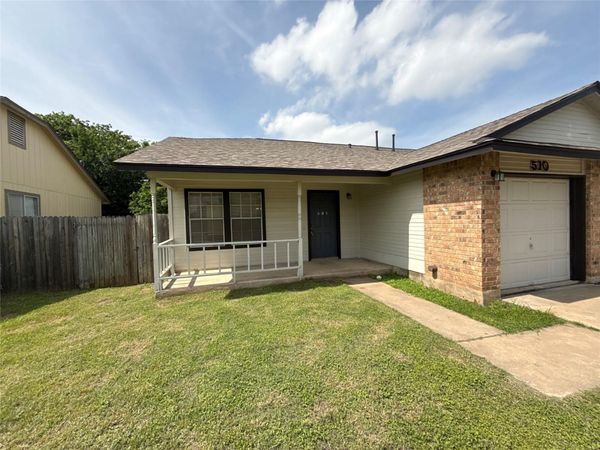 510 Willowbend CV, Round Rock, TX 78664