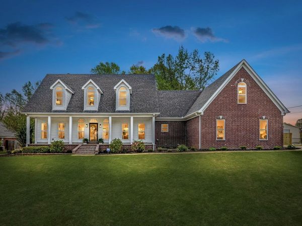 432 TIPTON LAKE CIR W, Millington, TN 38053